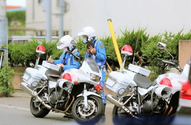 公務員（警察・消防・自衛官）のイメージ