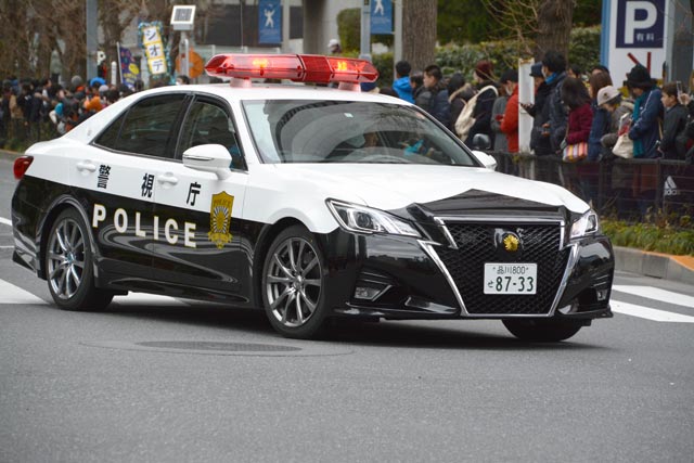 警察官とは？