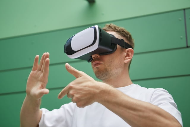 VR作家のイメージ